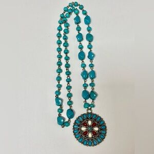 Vintage 70’s Faux Turquoise Medallion Necklace